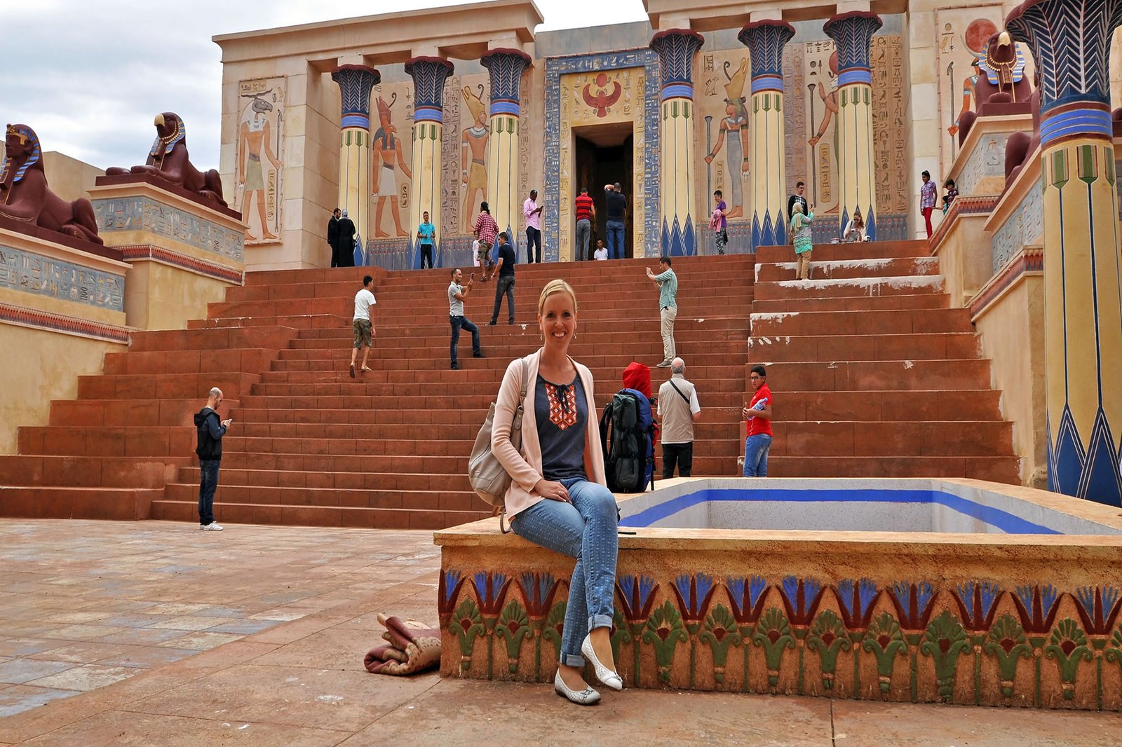 Viajero disfrutando de la excursión a Ouarzazate desde Marrakech